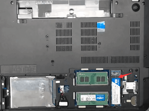 Почему не видит м2. SPCC SSD a58. Dell 3565 установка m2. 11fv002mru не видит m2.