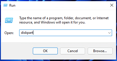 Open diskpart in Run dialog